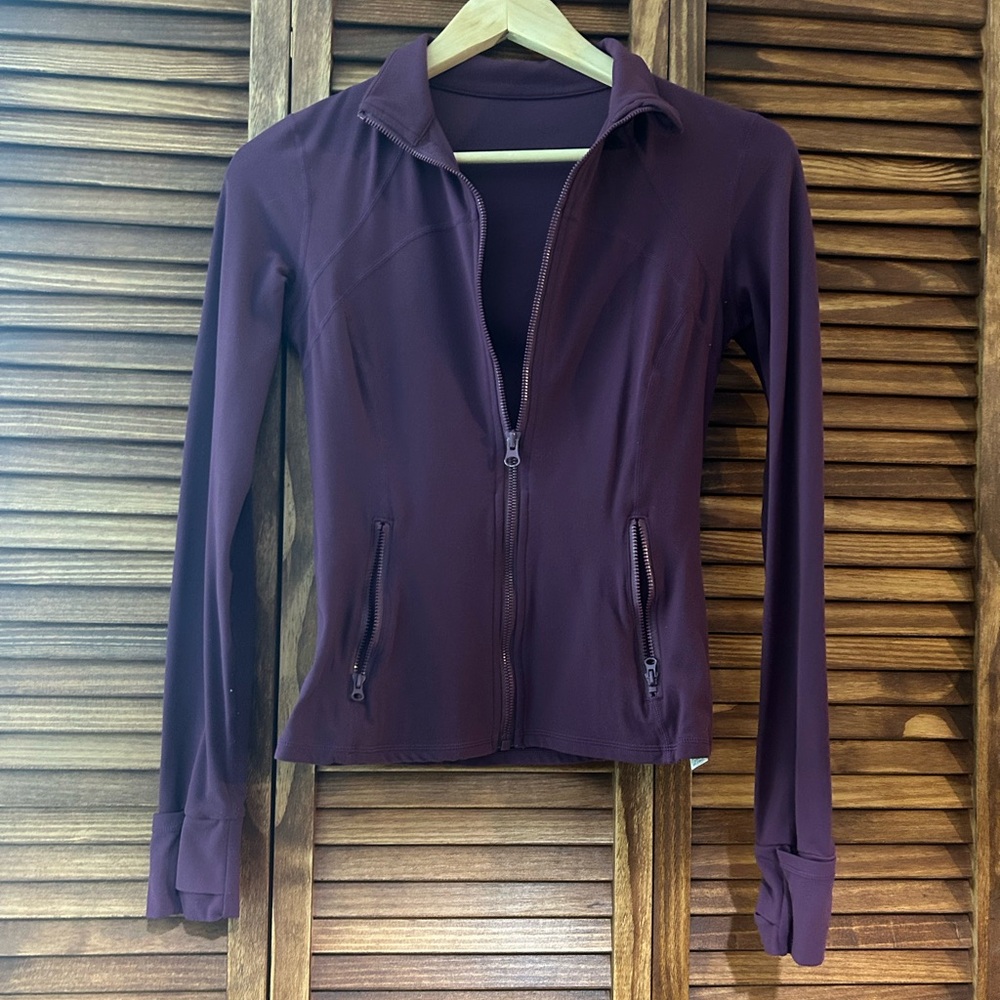 Small Glow mode athletic top